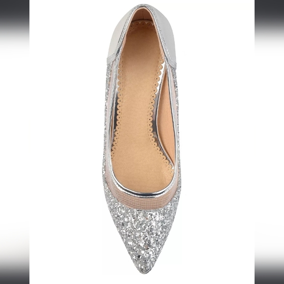 Journee Collection Kalani Glitter Pump Grey 8.5 - Picture 4 of 9